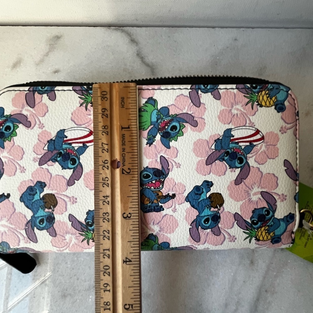 Stitch Floral Wristlet Wallet Disney - Picture 7 of 8